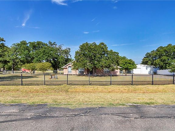 3rd image of 6833 County Road 527