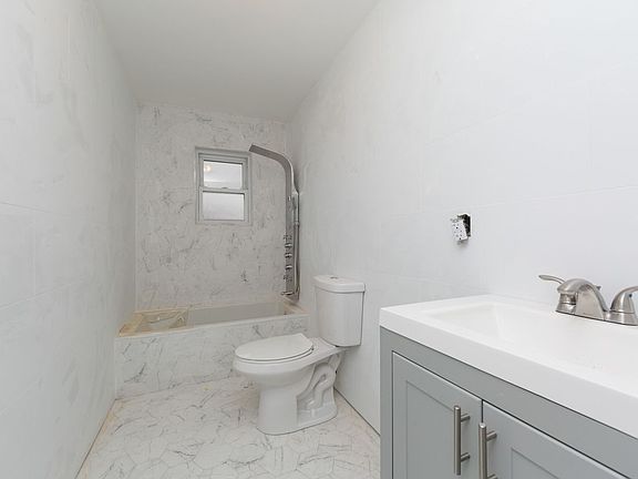 5th image of 759 E 78th St