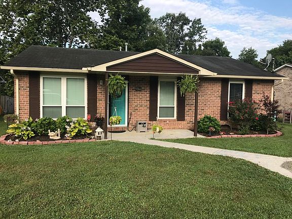 3rd image of 5517 Elaine Ln
