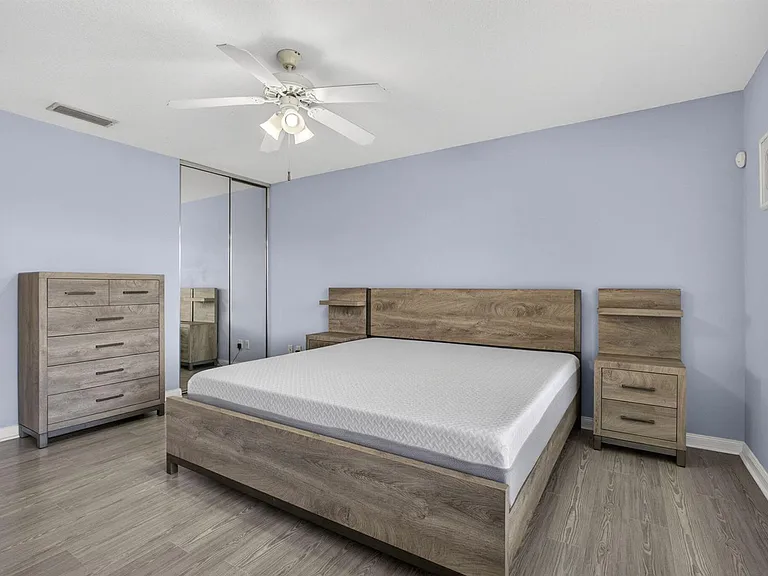 8154 Montserrat Pl — Photo 35