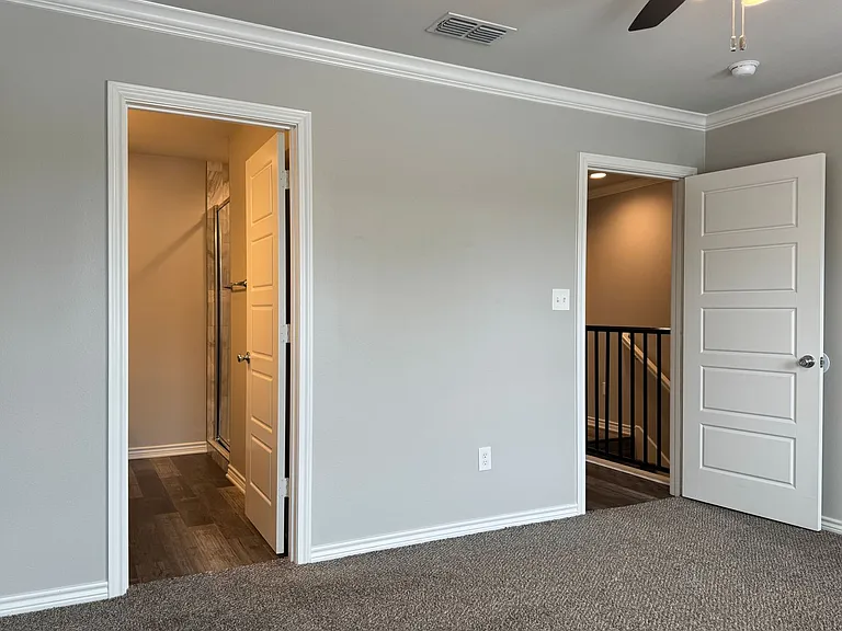 1655 S Kennedy Ave — Photo 16