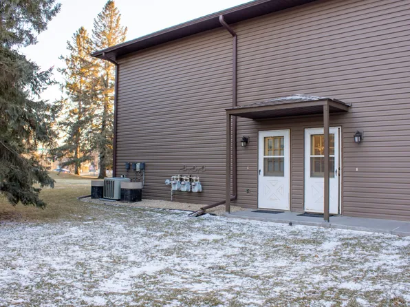 2273 Pinehurst Ln, Stillwater, MN 55082