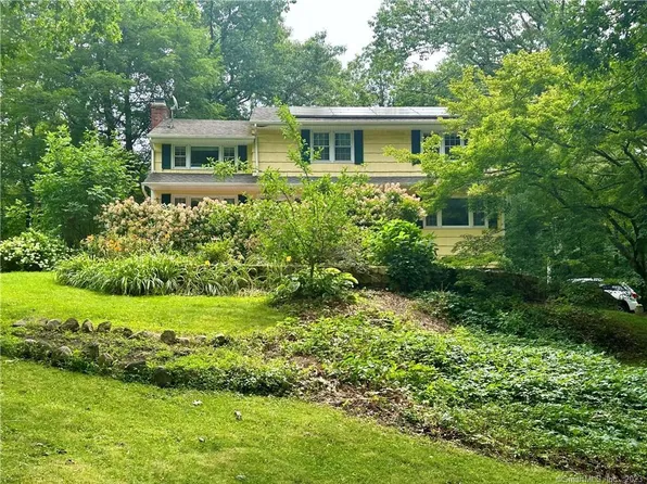 51 Mimosa Court, Ridgefield, CT 06877