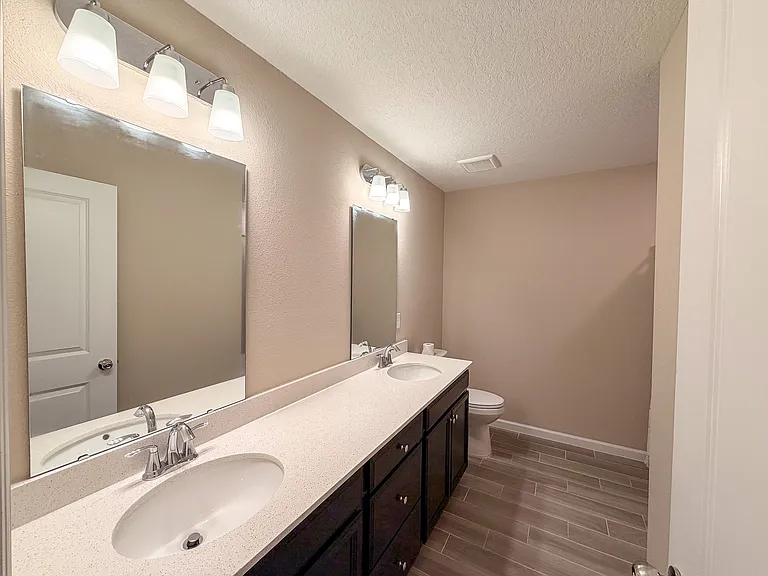 421 Boracay Cir — Photo 10