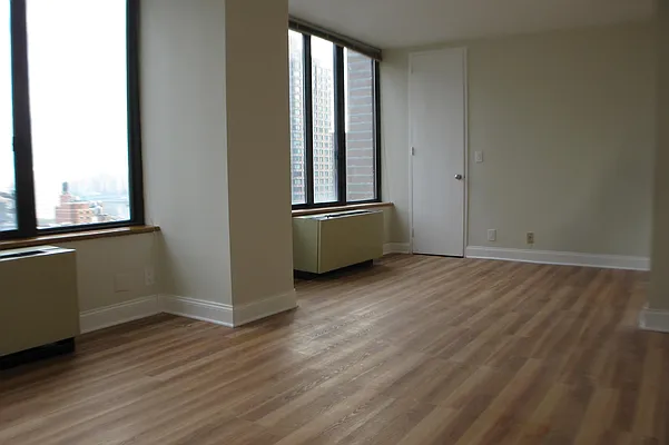 Rented by Corcoran | media 1