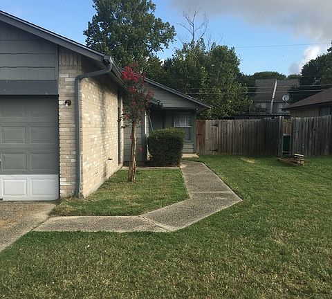 2nd image of 5237 Gawain Dr
