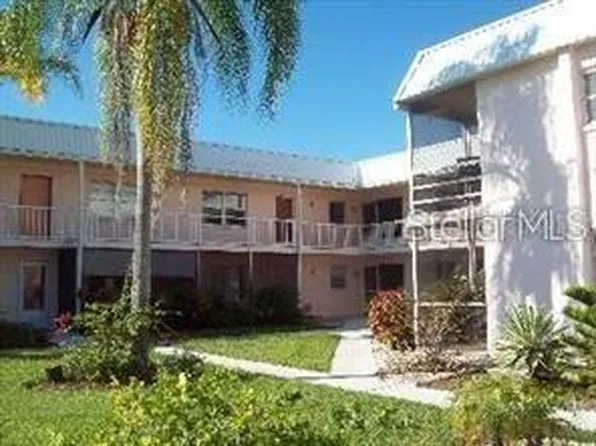 400 Base Ave E APT 225, Venice, FL 34285