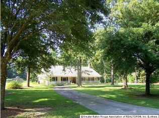 16228 Chevernt Ave, Greenwell Springs, LA 70739