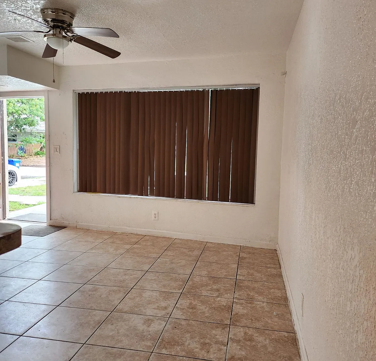 3 bed, 1511 sqft, $3,300 — Photo 4