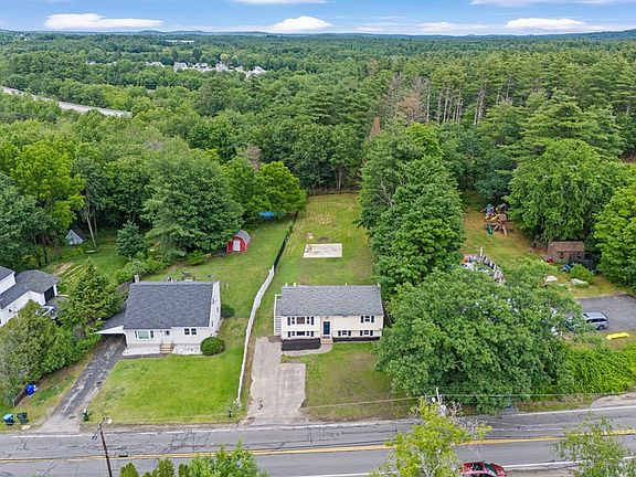 2nd image of 540 Bodwell Rd