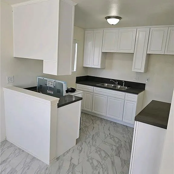 1401 N F St #3 — Photo 1
