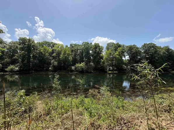 63 River Dr, Heber Springs, AR 72543