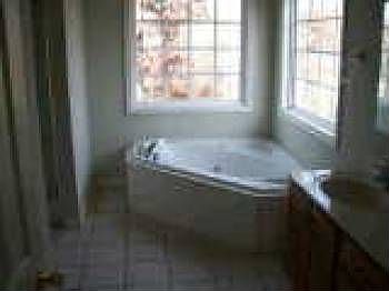 4th image of 3119 Springside Ct