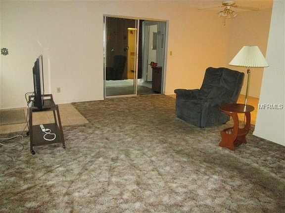 3rd image of 401 De Grasse Pl APT 22
