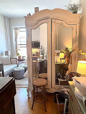 1st image of 53 W 72nd St APT 6F