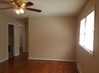 209 Bridge St #1, Lowell, NC 28098