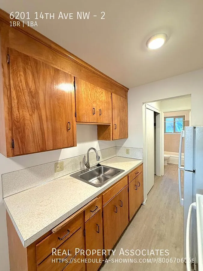 Ballard One Bedroom — Photo 2