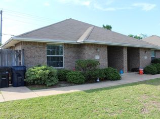 3742 Oldenburg Ln, College Sta, TX 77845