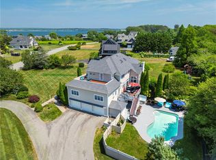 180 Cottontail Dr, Portsmouth, RI 02871