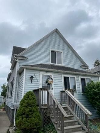 1st image of 1117 Oak St