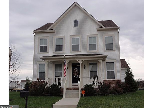 2nd image of 1505 E Matisse Dr