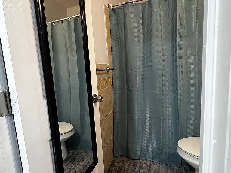 1525 NE 3rd Ave — Photo 3