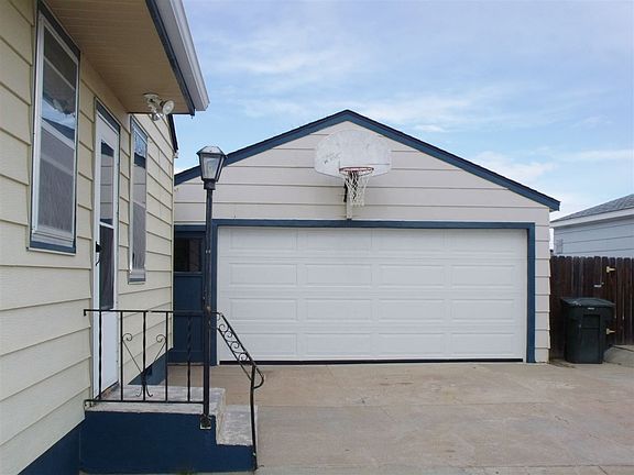 3rd image of 1362 Palomino Pl