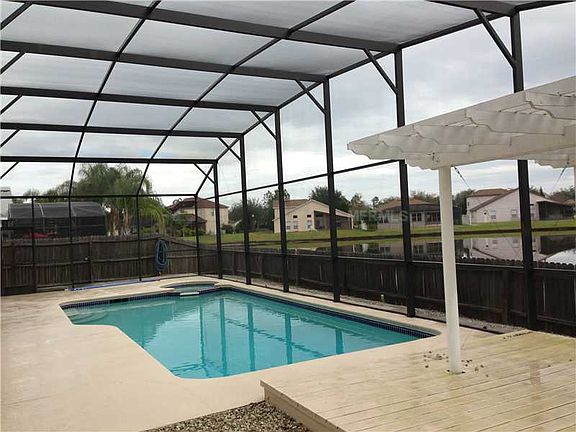 2nd image of 12038 Shadowbrook Ln