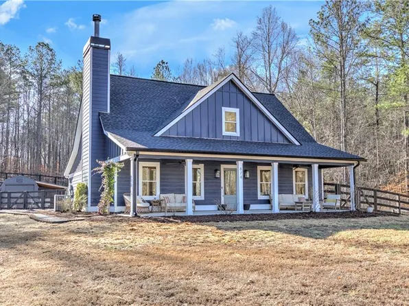 874 Town Creek Church Rd, Talking Rock, GA 30175