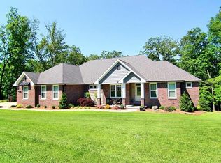 1833 Silverthorne Trl, Cape Girardeau, MO 63701