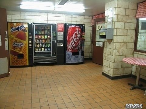 5th image of 61-20 Grand Central Pkwy