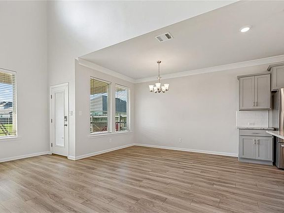 4th image of 4529 Napa Way
