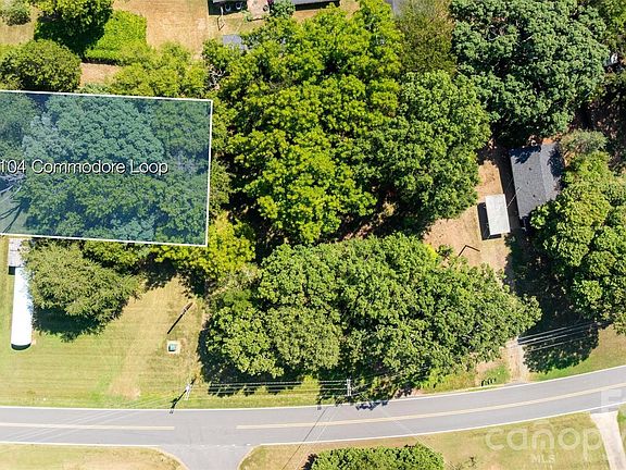2nd image of 104 Commodore Loop