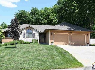 2432 SE Bennett Dr, Tecumseh, KS 66542