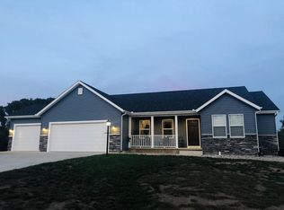 512 S Bray St, New Carlisle, IN 46552