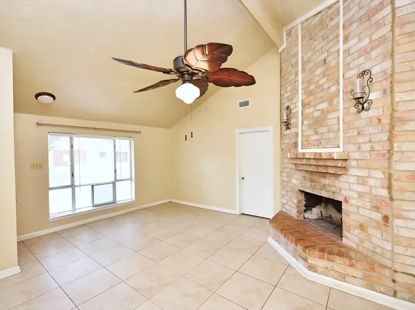 19211 Lazy Valley Dr, Katy, TX 77449
