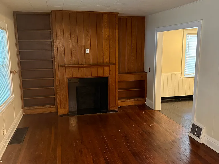 431 Noah Ave — Photo 3