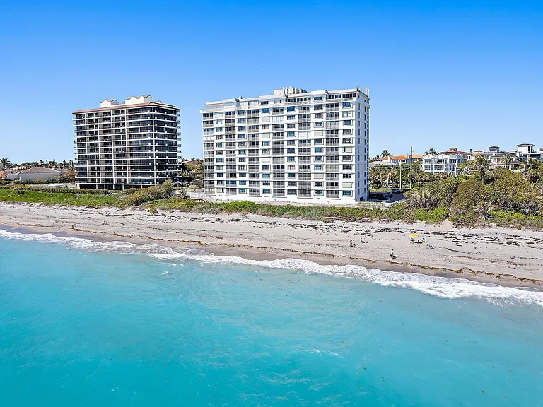 840 Ocean Dr #905 — Photo 37