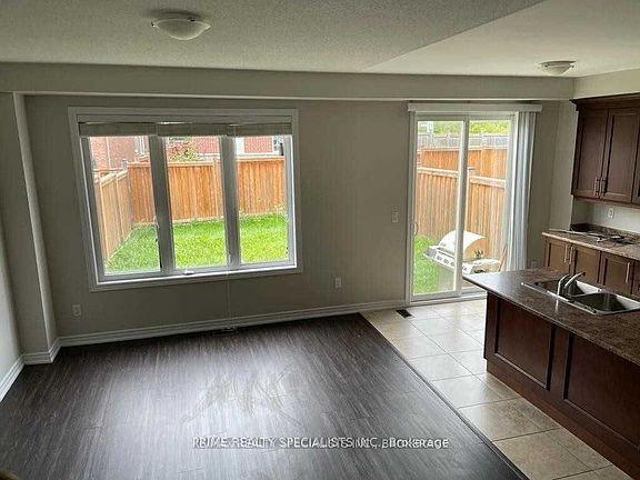 5th image of 40 Kawana Rd