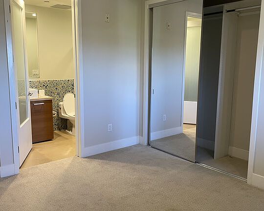 4th image of 1517 S Bentley Ave APT 303