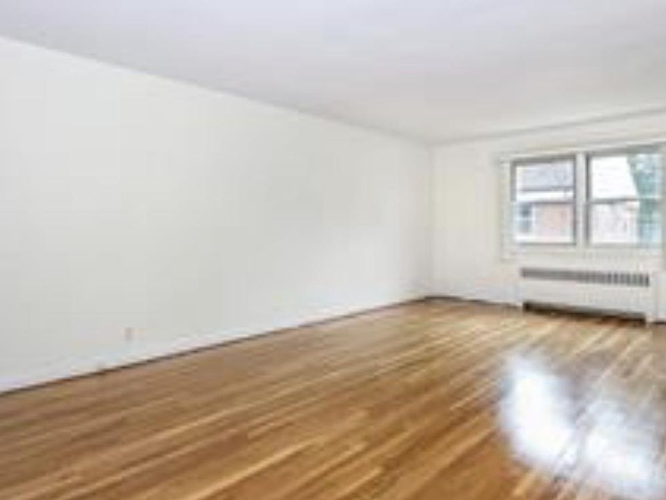 1st image of 1 Battle Ave #2