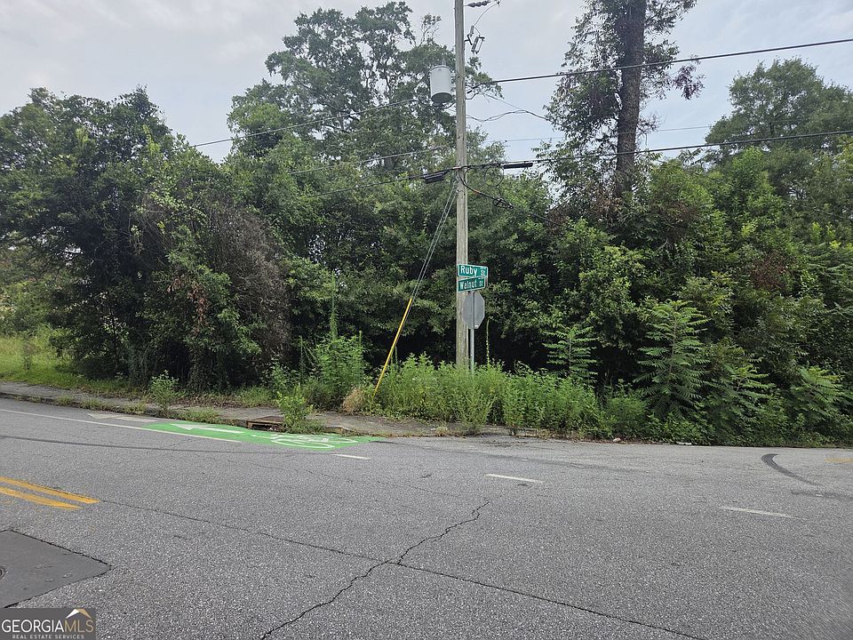 1st image of 2089 Walnut St