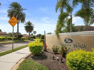 1059 Meadow Breeze Ln, Sarasota, FL 34240