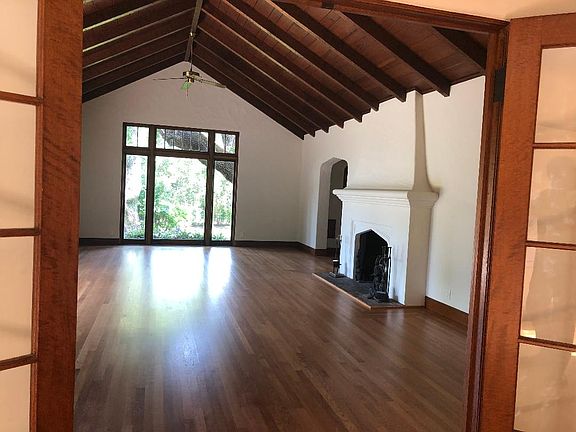 Living Room 12' Redwood Cath