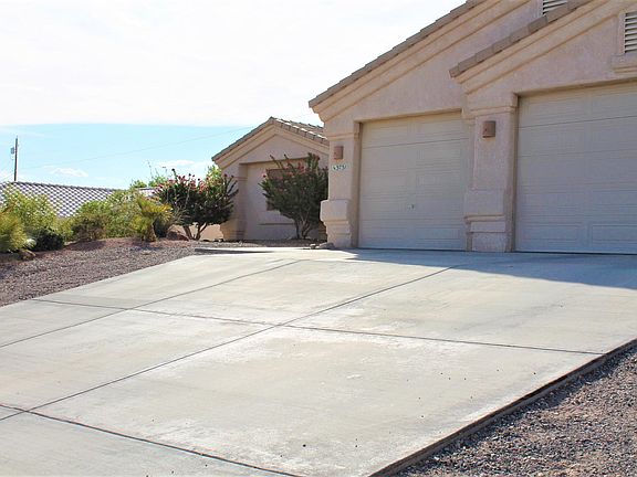 2nd image of 3731 Canyon Cove Dr