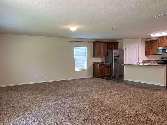 4th image of 126 Brooklet Circle St