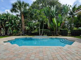 17154 Gulf Pine Cir, Wellington, FL 33414