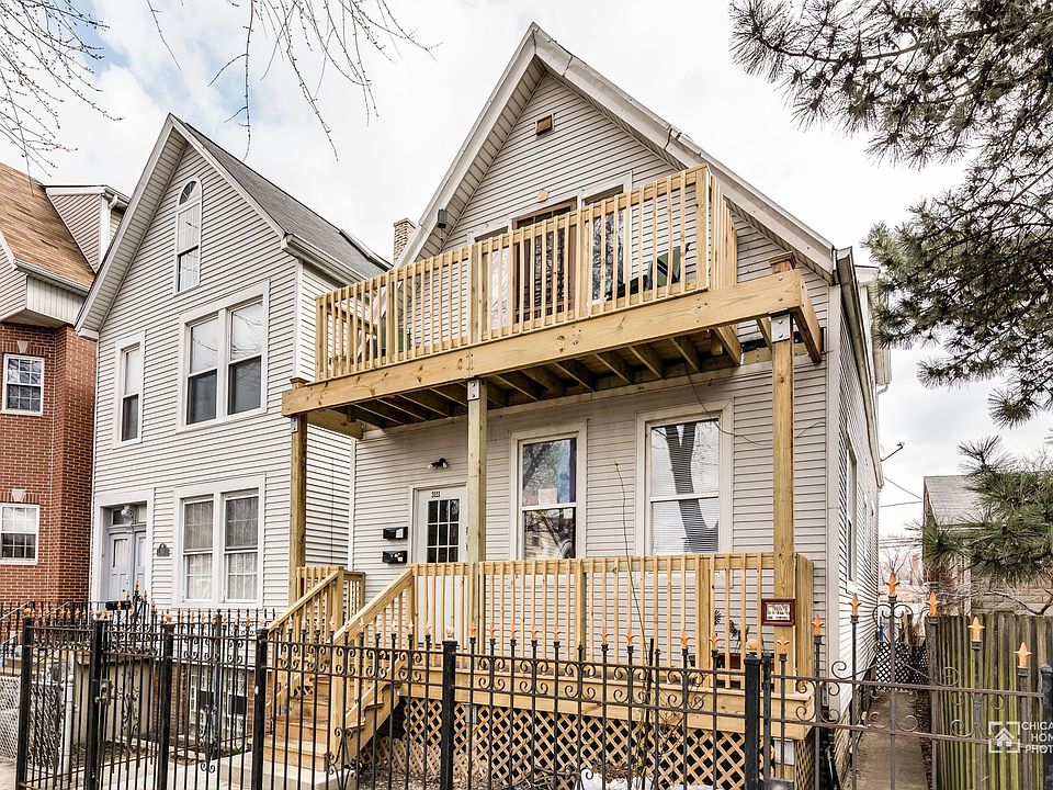 Prime Roscoe Village!