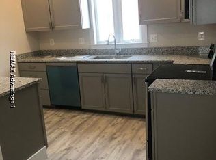 7 Dartmouth St #1, Worcester, MA 01604