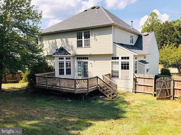 3rd image of 41 Montgomery Dr